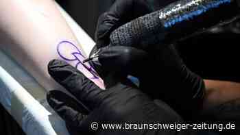 Tattoo statt Organspendeausweis: Symbol auf der Haut