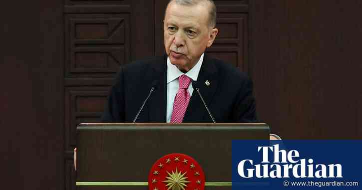 Turkish president Recep Tayyip Erdoğan announces new cabinet