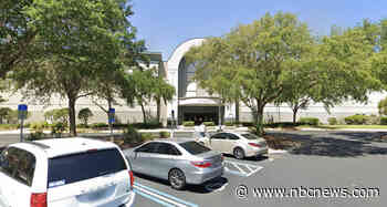 Florida mom accused of leaving kids in car that caught fire while she was allegedly shoplifting