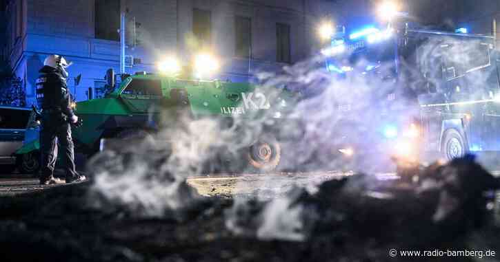 Nach Lina-E.-Urteil: Heftige Krawalle in Leipzig