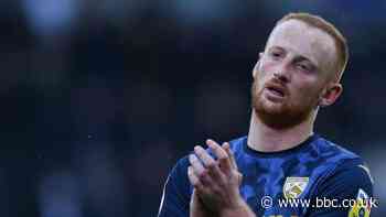 Liam Gibson: Harrogate Town sign defender on two-year deal after Morecambe release