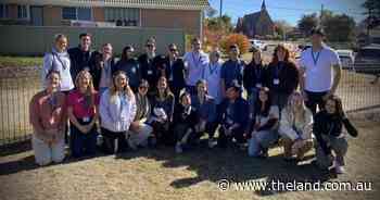 Medical students on tour to test country life