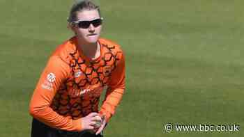 Charlotte Edwards Cup: Ellis & Burns bowl Central Sparks to win over Southern Vipers