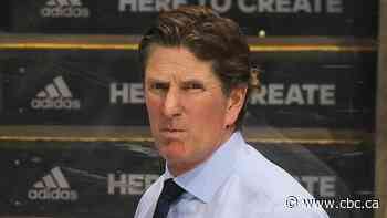 Ex-Maple Leafs head coach Mike Babcock reportedly joining Blue Jackets