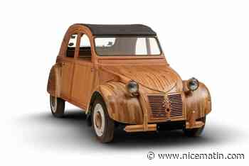 Une 2CV en bois, unique au monde, adjugée à 210.000 euros