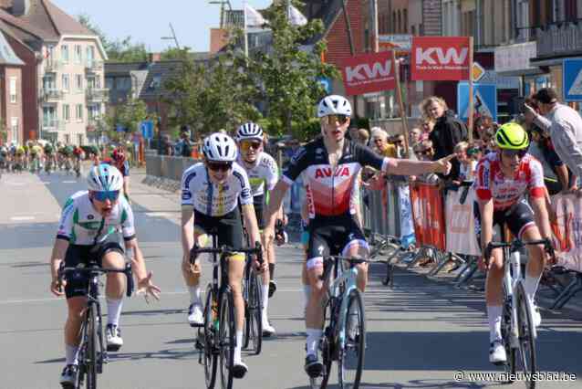 Provinciaal kampioen Jasper Verbrugge spurt in elitegroepje naar derde plaats: “Ik had last van krampen”