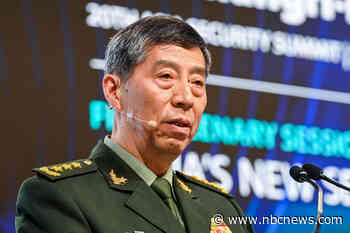 China defends buzzing American warship and accuses the U.S. of provocation