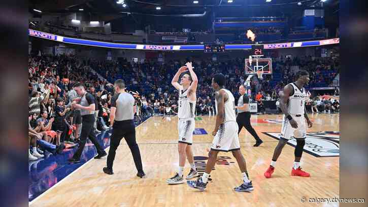 Surge drop first game of season, losing 84-81 to Bandits