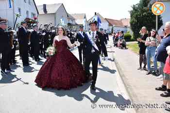 Schützenfest in Großeneder lockt die Massen