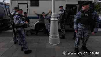 Alexej Nawalnys Geburtstag: Russische Aktivisten bei Protest verhaftet