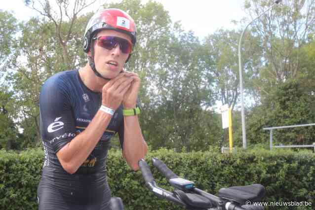 Devlin Derudder en Femke Reynaert winnen triatlon in Oostduinkerke