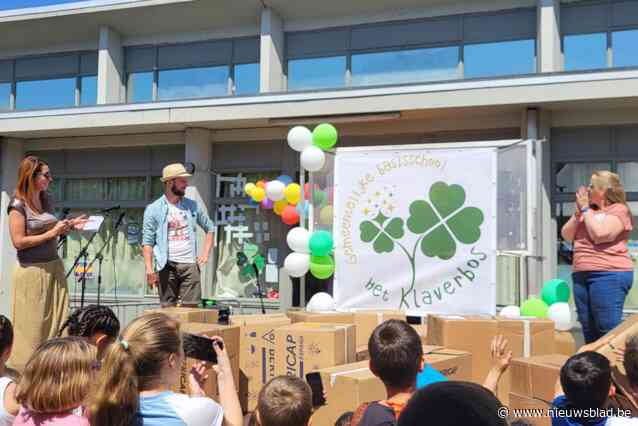 Gemeentelijke basisschool Het Klaverbos neemt op schoolfeest afscheid van oude gebouwen