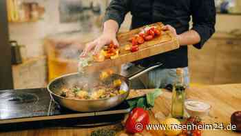 Blähungen vorbeugen: Gekochtes Gemüse und Joghurt mit Obst entlasten den Darm – Hilfreiche Tipps zur Verdauung