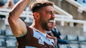 Super League: St Helens 48-6 Huddersfield Giants - Saints move into top six