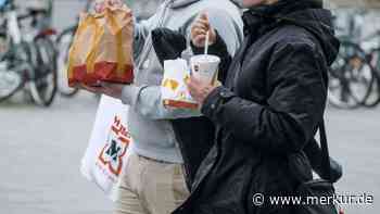 Krebsrisiko senken: Diese Lebensmittel sollten Sie lieber nicht zu sich nehmen – insbesondere zwei Getränke