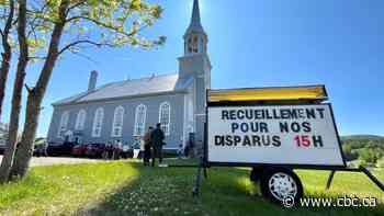 Quebec's North Shore communities grieving after deaths of 4 children, 1 man during fishing trip