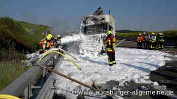 Lkw-Brand nach Unfall: A8 in Richtung Ulm aktuell gesperrt