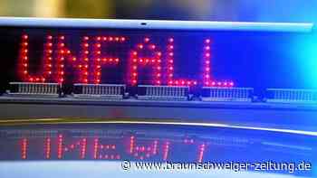 Unfall bei Wulften: Auto überschlägt sich mehrfach