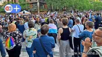CSD in Hannover: Menschen solidarisieren sich mit Opfern von Attacken
