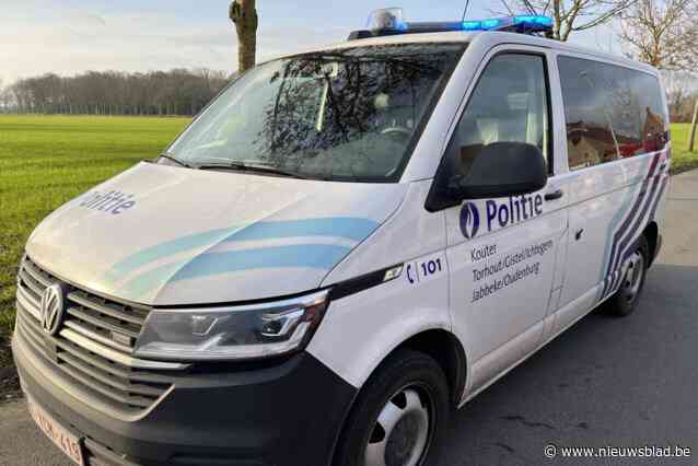 Verkeershinder na botsing tussen wagens