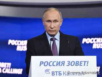 "Kiev e la Nato ci invadono": il messaggio "fake" di Putin e la beffa hacker: cosa è successo