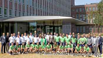VW-Markenchef Schäfer lobt VfL-Frauen: Fantastische Saison