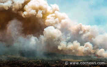 Air quality levels in parts of the U.S. plunge as Canada wildfires rage