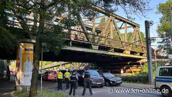 Frankfurt am Main: Frau klettert auf Brücke in Frankfurt und sorgt für Bahn-Chaos