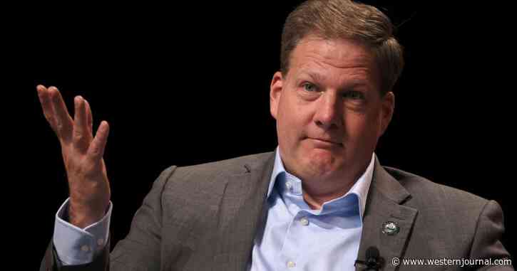 Potential GOP Candidate Backs Down, Admits Trump Commands an Unexpected Lead