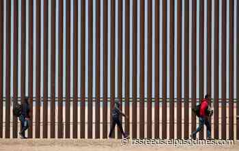 El Paso man accused of leading human smuggling operation; wife, Las Crucens also charged