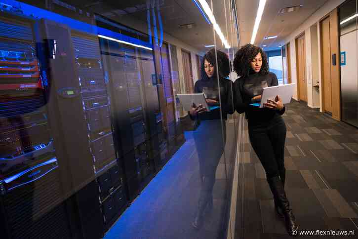 Neomax wil met platform Rise vrouwen naar IT halen