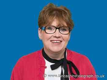 Lawyer is struck off over cases 'dishonesty'