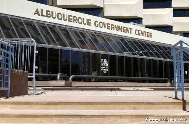 ‘Weak mayor’ proposal sets up possible 10-member City Council