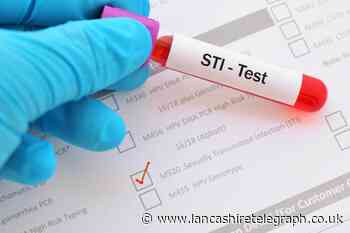 Gonorrhoea symptoms: Early signs as UK cases reach record high