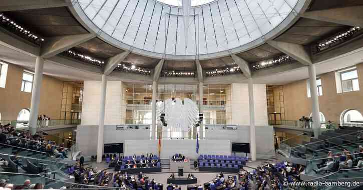 Forderung: Mehr Transparenz bei Abgeordneten-Nebeneinkünften