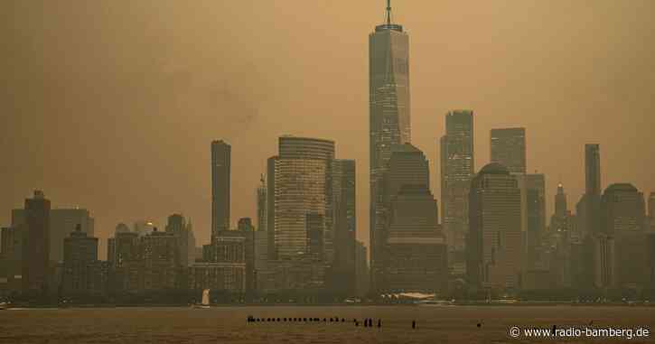 Rauch von Kanadas Waldbränden trübt Himmel über New York