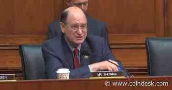 U.S. Lawmakers Urge IRS, Treasury to Hurry Crypto Tax Rules
