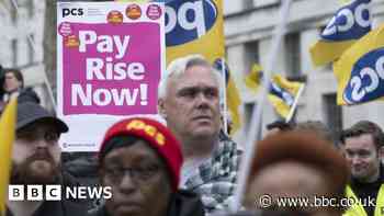 Civil servants to strike despite new pay offer
