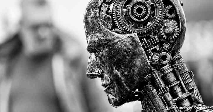 Si chiede alle macchine di pensare per noi, cosa pericolosa anche sul piano delle relazioni umane