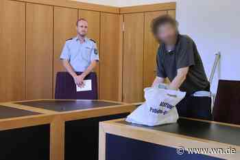 Bedrohungen und ein Faustschlag – Nachbarin sagt gegen Müllsammler aus