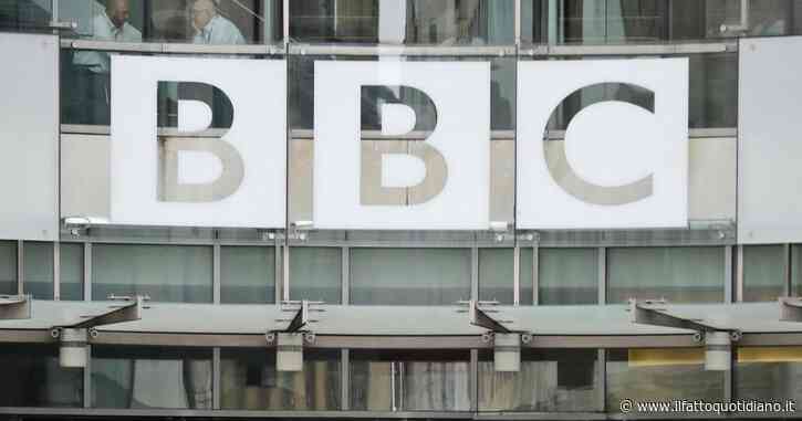 Hackerati i dati delle buste paga di Bbc, British Airways e Boots: i pirati informatici chiedono un riscatto per non diffonderli