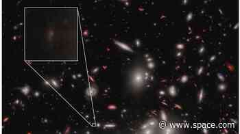 James Webb Space Telescope spots faintest galaxy yet in the infant universe (photo)