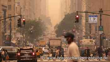 New York surreal: Wie Rauch von Bränden Manhattan einhüllt