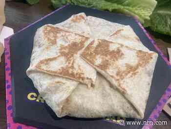 Tasting Taco Bell’s Vegan Crunchwrap