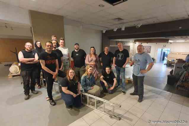 Pand vult tijdelijk leegstaande Dem’s-winkel in: “Iconische modezaak van weleer wordt hele zomer creatieve hotspot”