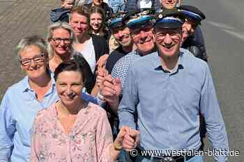 Warburg feiert Schützenfest: Stefan und Tanja Michels regieren