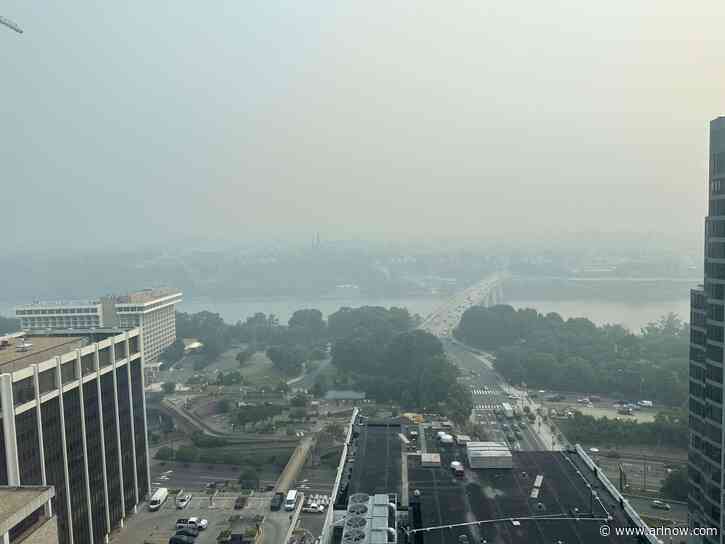 UPDATE: ‘Very unhealthy’ air outside Thursday morning