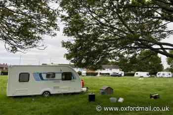 Travellers leave recreation ground after 12 days in Abingdon