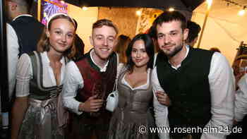 Die Feiernacht vor dem Feiertag: Perfekter Ansturm am Spitzentag der Altöttinger Hofdult