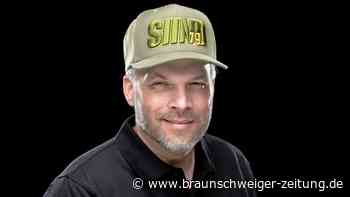 Sidney Hoffmann moderiert GTI-Treffen in der Autostadt Wolfsburg